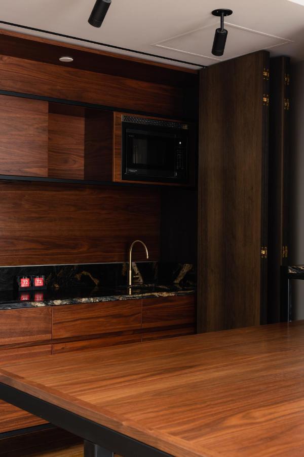 Ebb-Ντούνεντιν Εξωτερικό φωτογραφία A kitchen in a private home